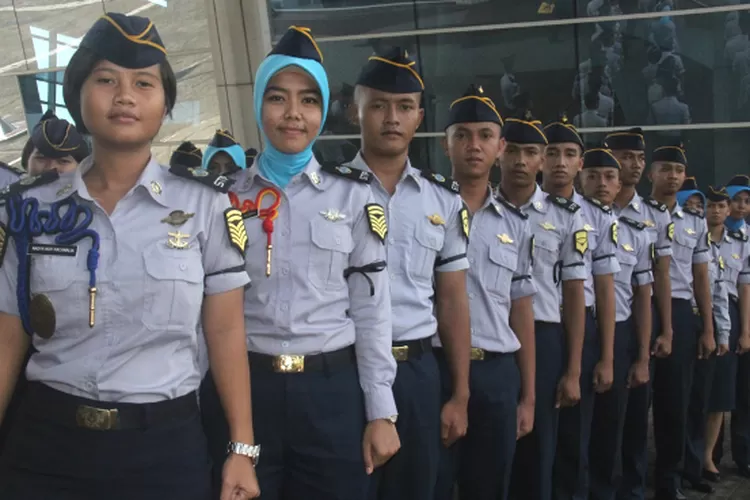 sekolah kedinasan perhubungan
